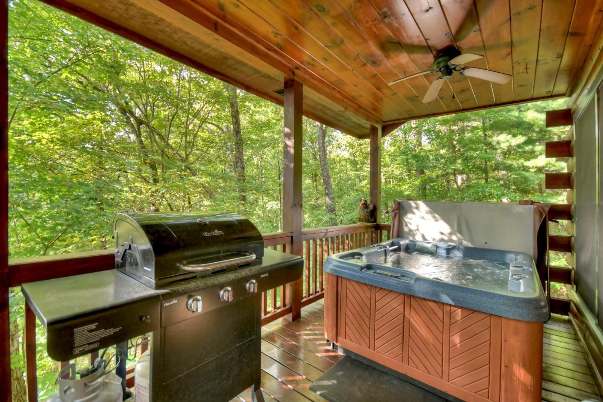 Bearfoot Ridge Wood-Burning Fireplace Cozy Hot Tub Serene Views Ellijay Exterior photo